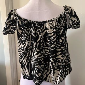 Aerie Black and a white top in a size medium. NWOT